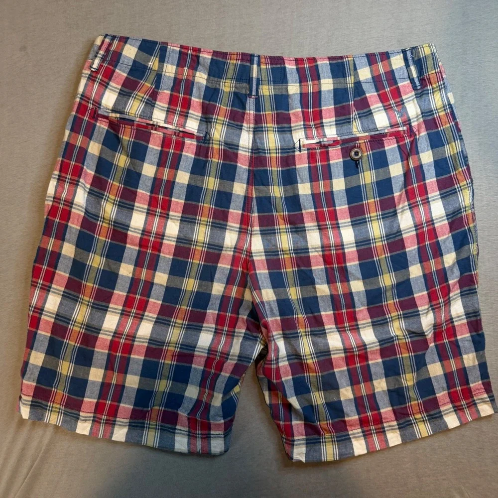 American Eagle Classic Plaid Shorts Mens 36 Red Blue Yellow Cotton Flat Front